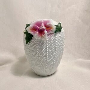 Jolie Fleurs Bone China Vase